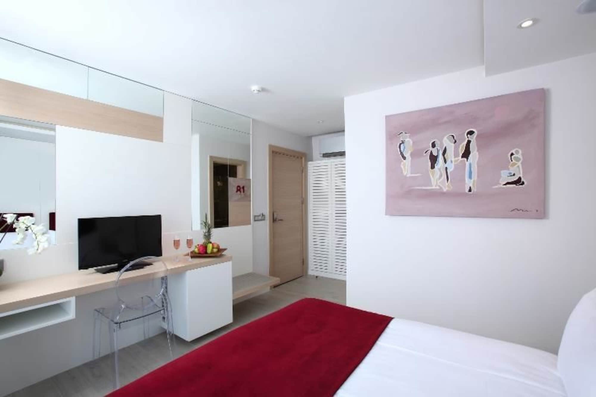 No81 Hotel